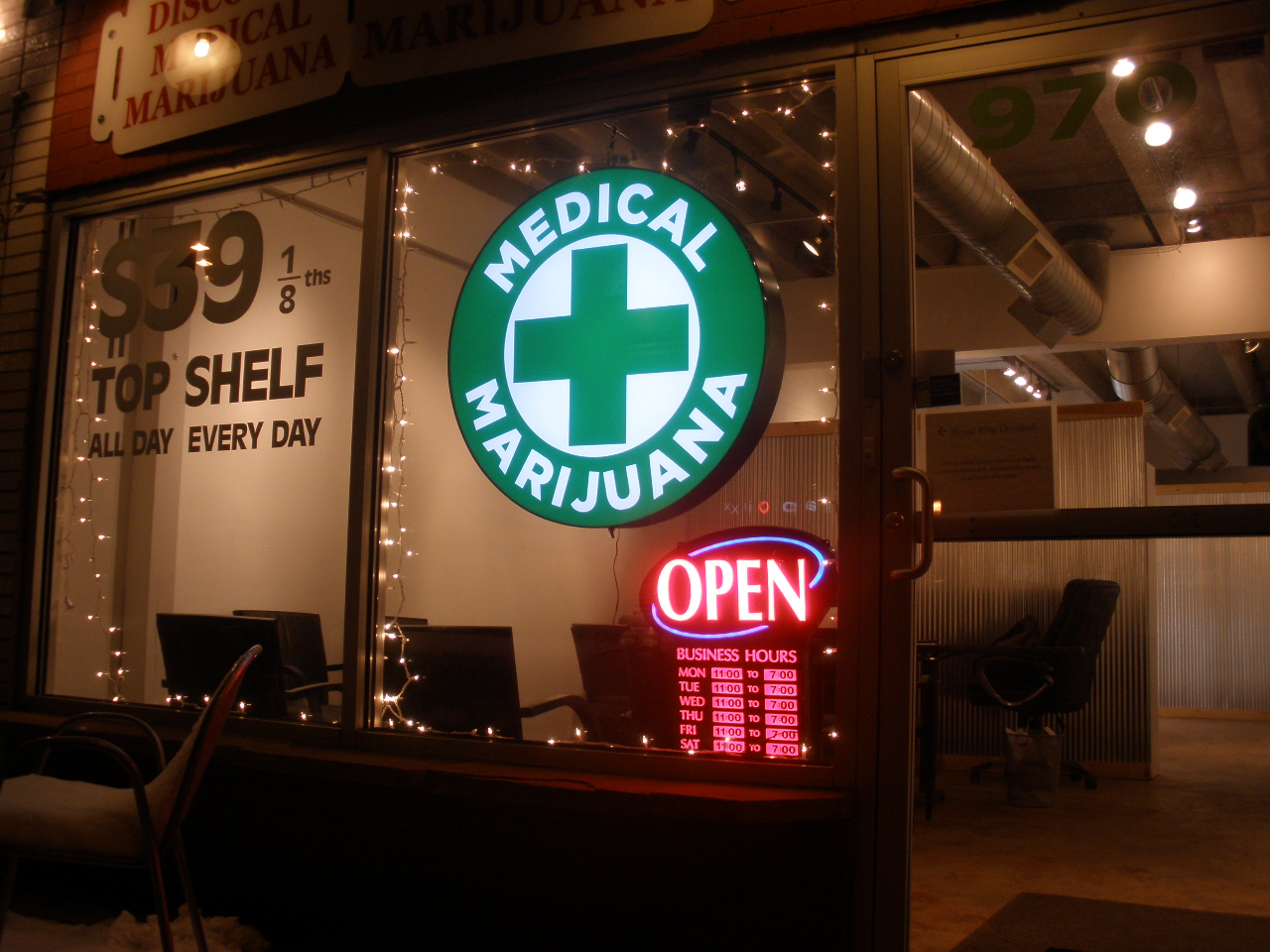 gdzie kupić medyczną marihuanę?